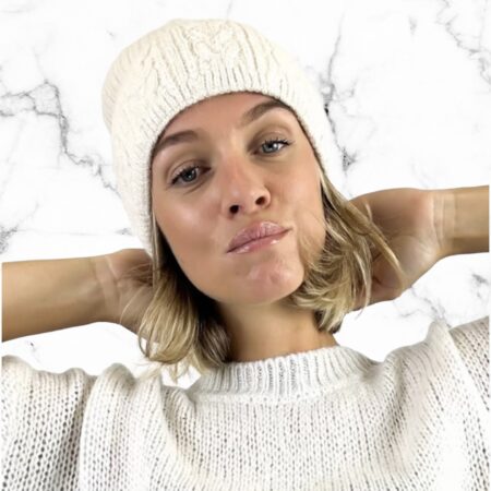 Muts gebroken wit winter