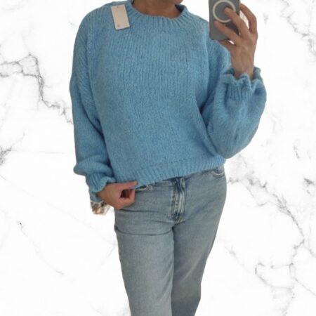 Blauwe trui met ruffle mouw