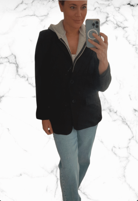 Zwarte blazer met capuchon