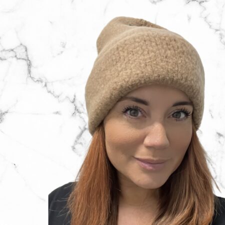 Warme wintermuts beige