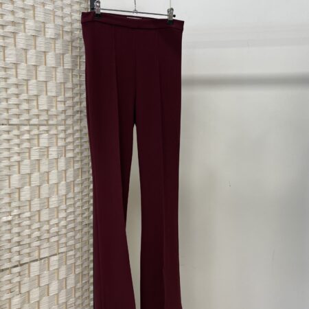 Bordeaux flare pants met stretch