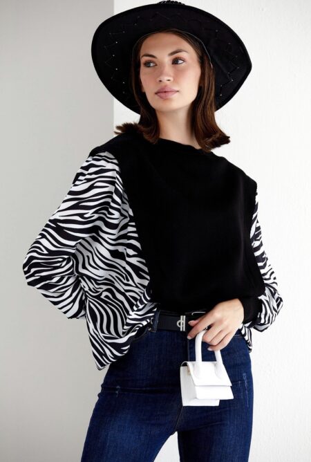 Oversized sweater zebraprint